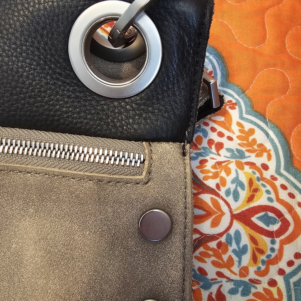 Hammitt Montana Crossbody Large - Picture 13 of 13